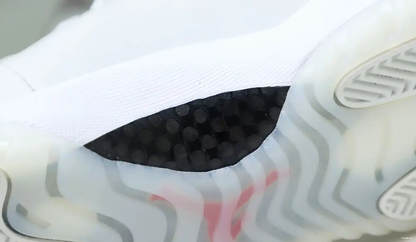 JORDAN XI AIR RETRO PLATINUM TINT 11 0628